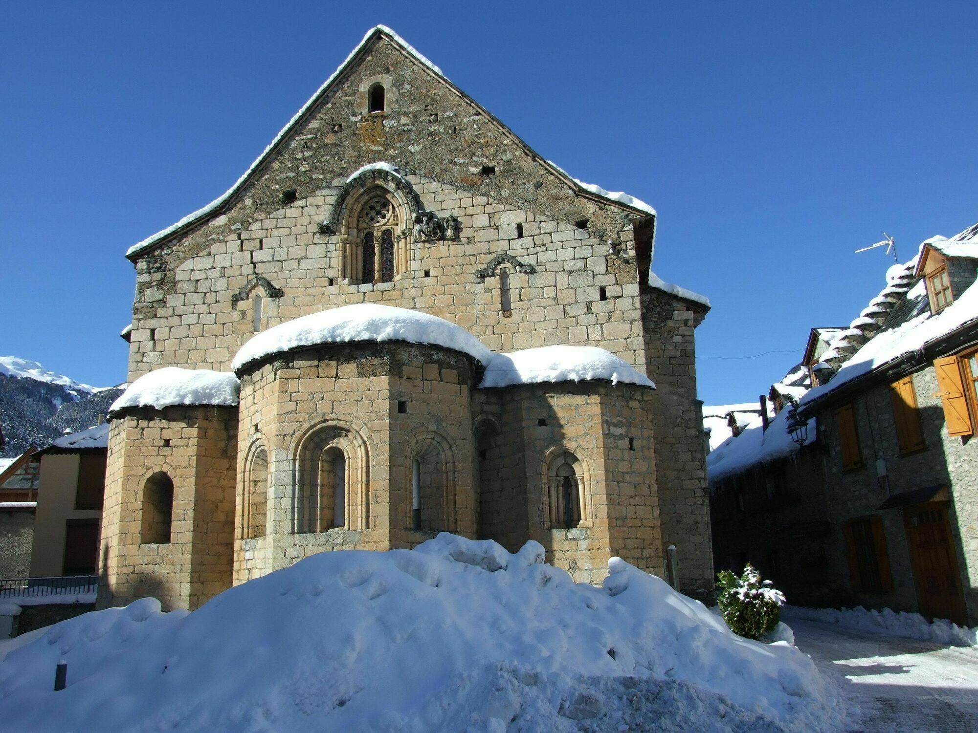Gran Chalet Hotel&Petit Spa Vielha e Mijaran Buitenkant foto